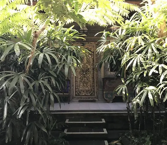 Nirvana Homestay *